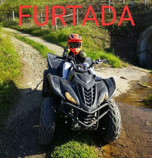 Mota Yamaha wolverine 350, com matrícula 49-JL-85, furtada na noite de domingo,