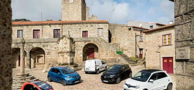 Carros elétricos gratuitos em Castelo Novo