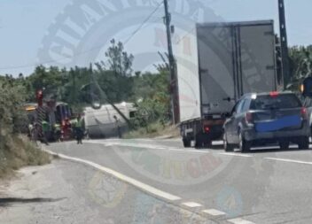Despiste faz dois feridos no Fundão