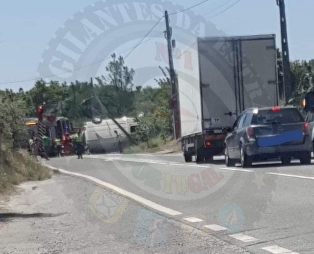 Despiste faz dois feridos no Fundão