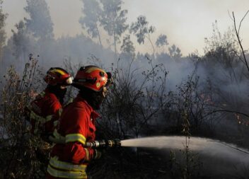 Incêndio na Covilhã mobilizou um meio aéreo