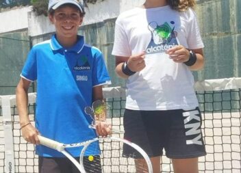 Tenistas do Alcatenis sagram-se campeões e vice-campeões no SmashTour Proença-a-
