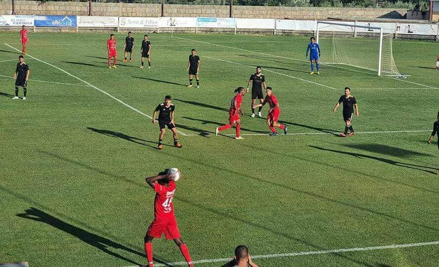 Benfica CB  0 U. Santarém 0