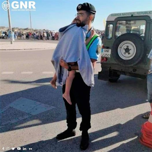 Criança perde-se e vai ter com a GNR