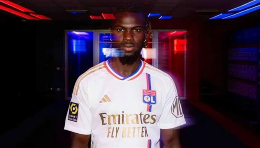 Ex-Benfica e Castelo Branco é reforço do Lyon
