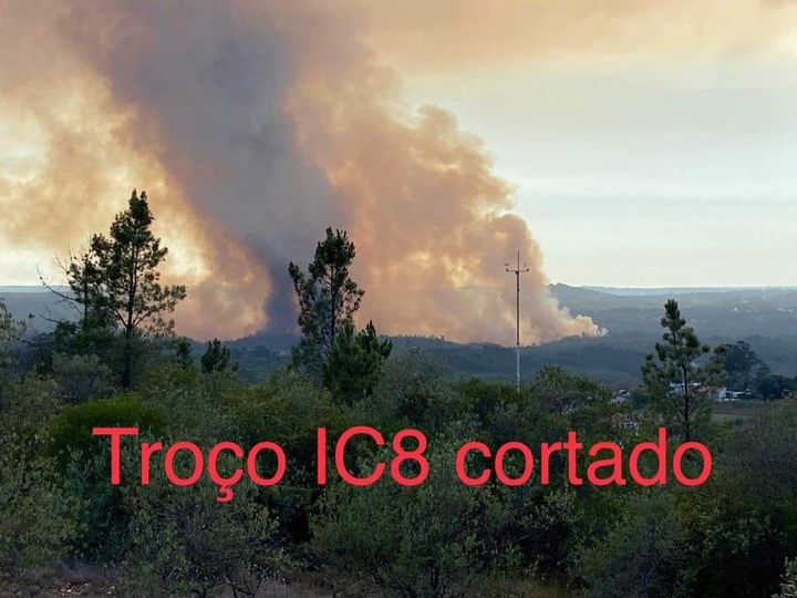 Troço da IC8 cortado