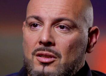 Cantor Melão e namorada sofrem grave acidente