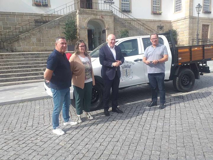 Lardosa recebe nova carrinha