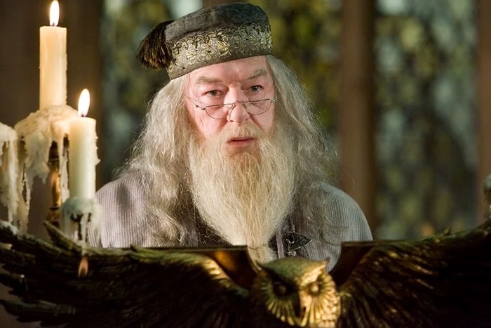 Morreu Michael Gambon