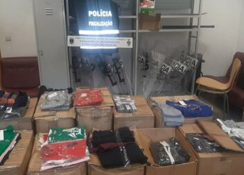 PSP apreende roupa contrafeita em Castelo Branco