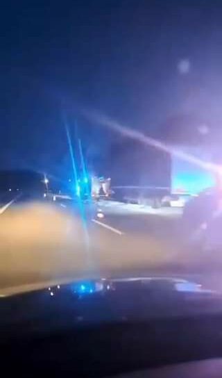 Camião incendeia-se na A23