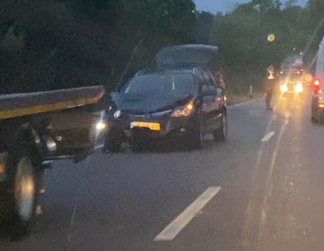 Colisão em Castelo Branco resulta em danos materias