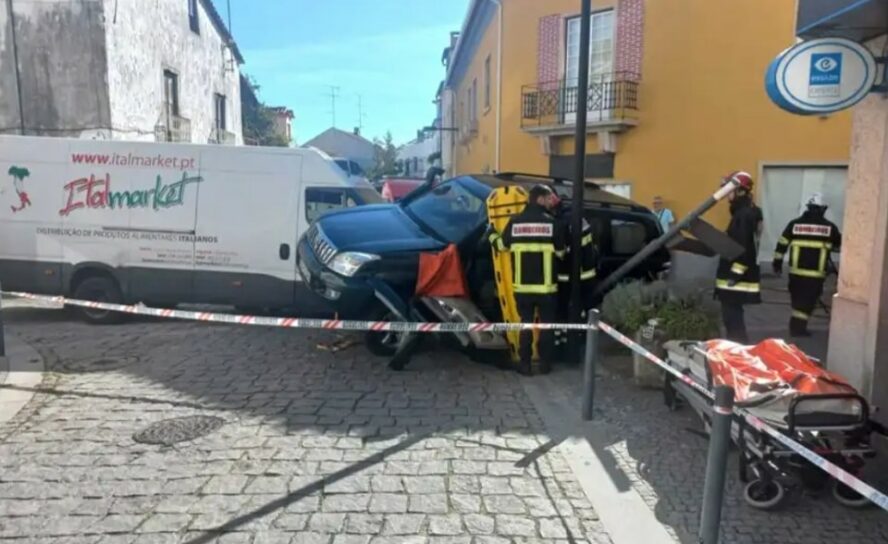 Colisão em Proença-a-Nova resulta num ferido