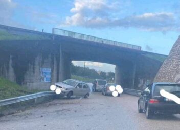 Despiste no IC8 resulta em danos materiais