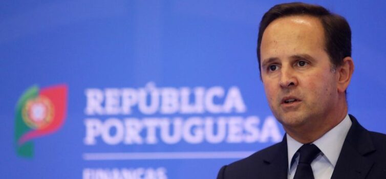 Governo garante que não haverá aumentos do IUC superiores a 25 euros