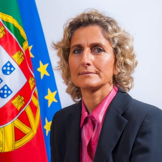 Ministra diz que abolição das portagens está "cada vez mais longe"