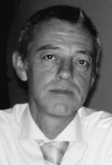 Faleceu