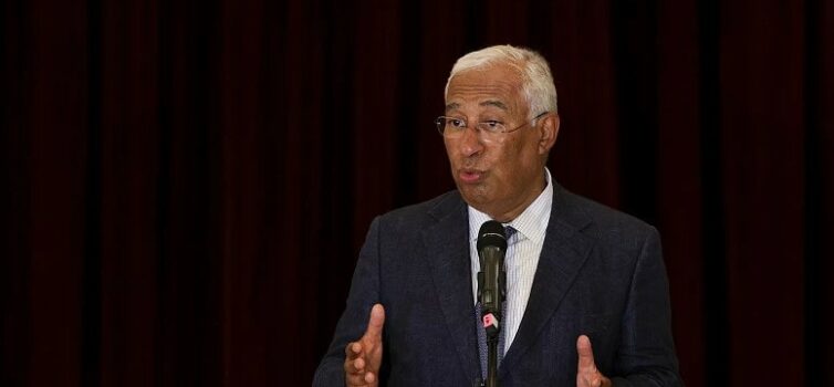 António Costa demite-se