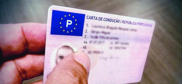 Burla através de SMS a pedir dinheiro para obtenção de Carta de Condução