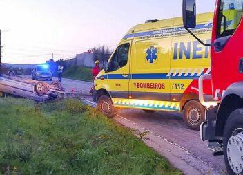 Despiste seguido de capotamento em Seia fez um ferido