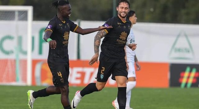 Sporting da Covilhã empata com Sporting B e segue líder