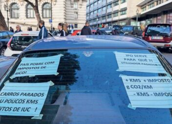 Venda de carros usados dispara devido ao amento do IUC
