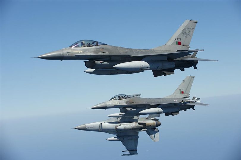 Força Aérea vai sobrevoar o país para desejar bom Ano Novo aos portugueses