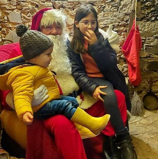 Pai Natal visita aldeia da Figueira