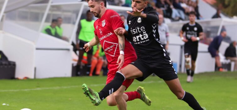 Sertanense  1 Benfica e Castelo Branco 2