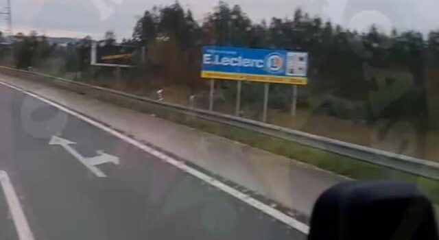 Galera de camião incendeia-se na A23