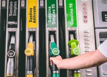 Semana arranca com combustíveis mais caros