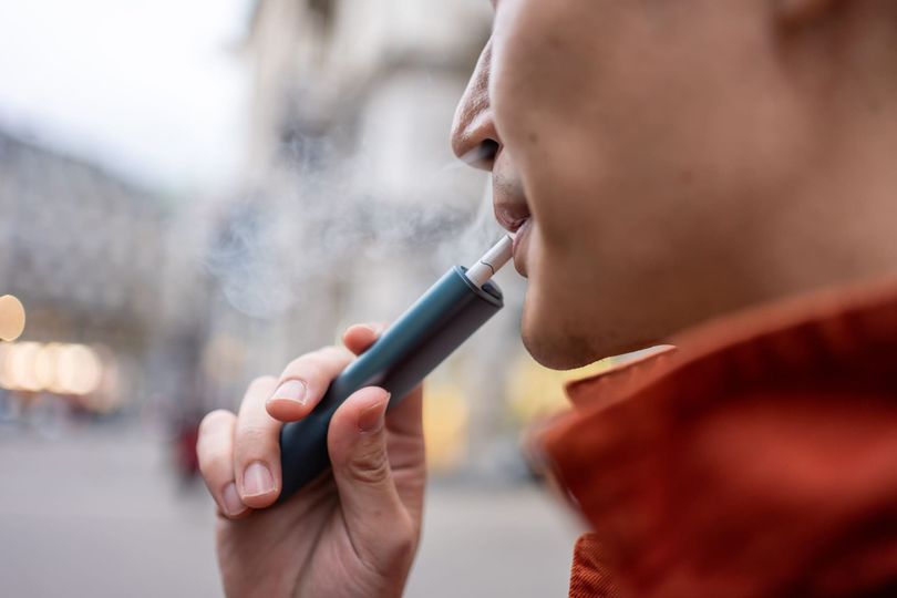 Tabaco aquecido com novas normas e proibições a partir de hoje
