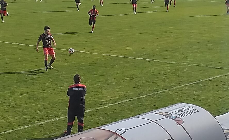 Benfica CB 2 U. Tomar 1
