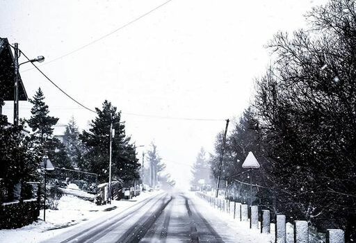 Serra da Estrela pintada de branco