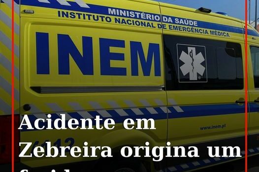 Uma mulher de 50 anos ficou ferida na sequência de uma colisão rodoviária entre