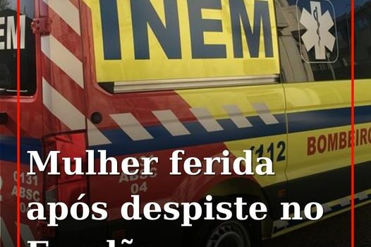 Uma mulher de 52 anos ficou ferida na sequência de um despiste de um veículo lig