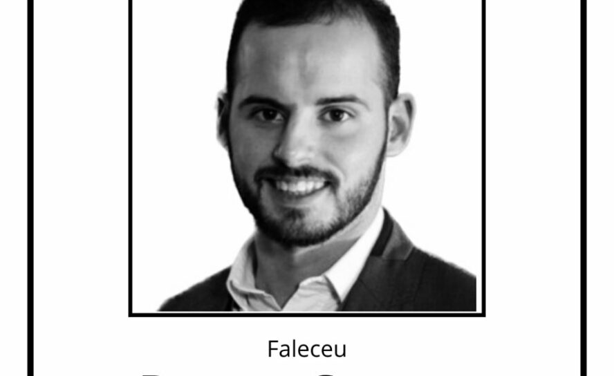 Faleceu