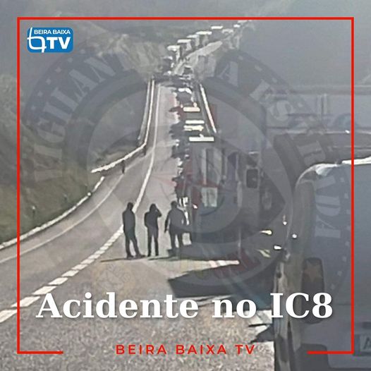 Colisão no IC8 origina dois feridos