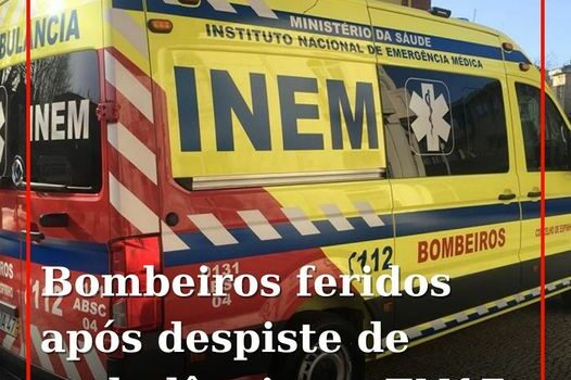 Dois feridos graves em despiste de ambulância