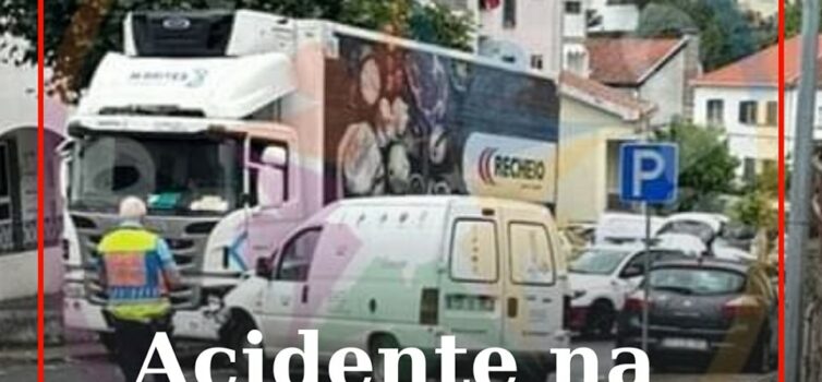 Duas viaturas colidiram cerca das 11h50 na Barroca do Lobo