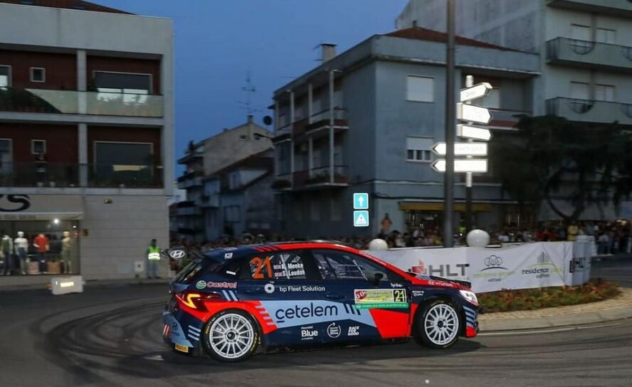 Kris Meeke dominador no primeiro dia do Rali de Castelo Branco - Vila Velha de R