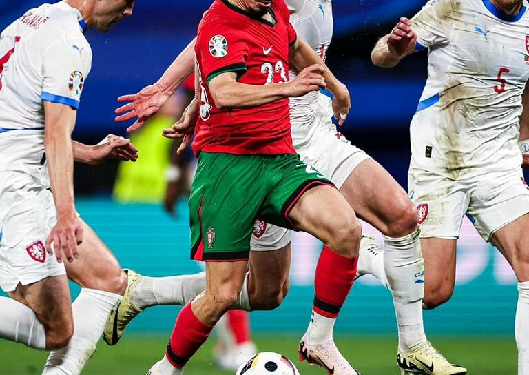 Portugal vence a Chéquia por 2-1 na estreia lusa do Europeu 2024