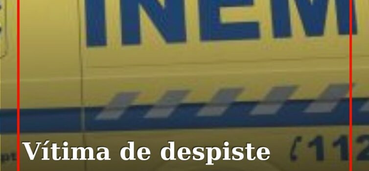 Um automóvel despistou-se para dentro de uma lagoa, na localidade de Tourais