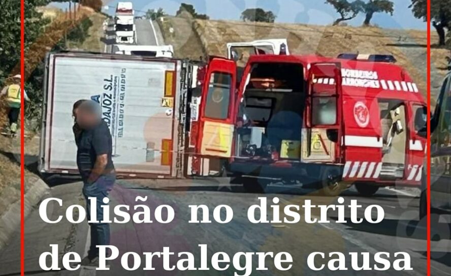 Uma colisão entre um veículo pesado de mercadorias que efetuava o transporte de