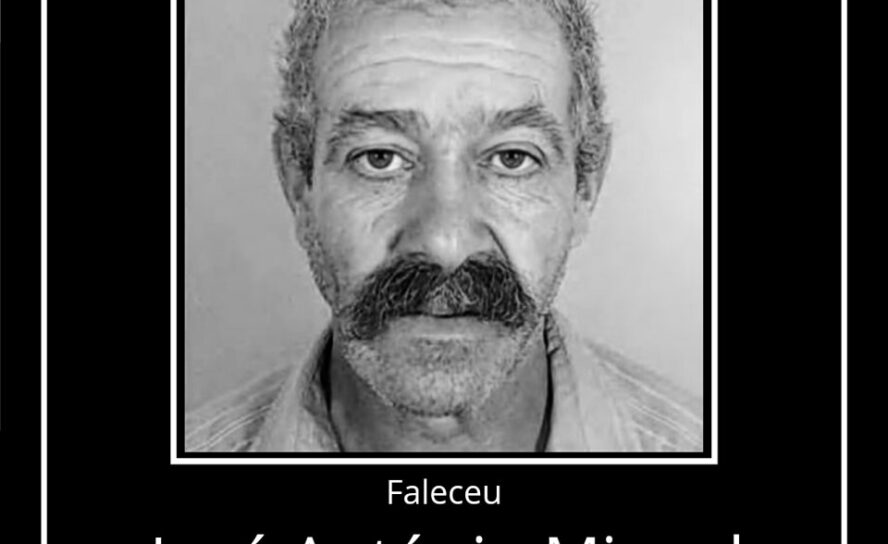 Faleceu