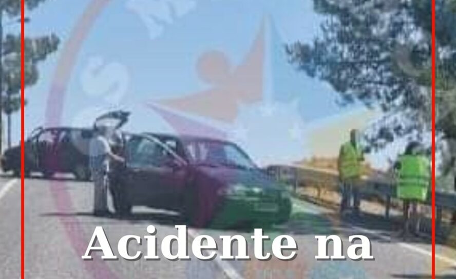 Uma colisão rodoviária esta manhã de sexta-feira