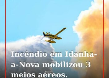 Um incêndio numa zona de mato na Freguesia de Rosmaninhal, no concelho de Idanha