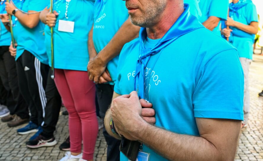Grupo de Peregrinos de Maria chegam ao Santuário de Fátima