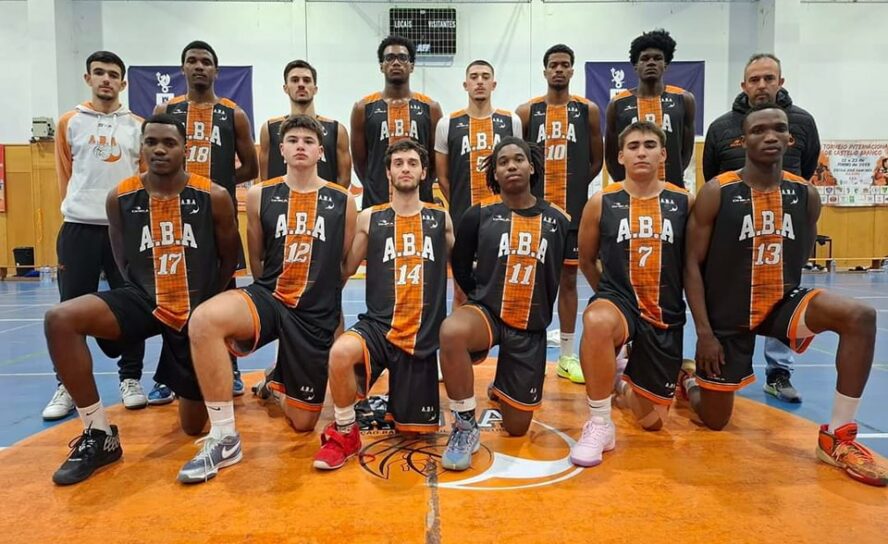 Basquetebol: ABA/IPCB Sub-23 vence Dérbi e assume liderança do Campeonato Nacion