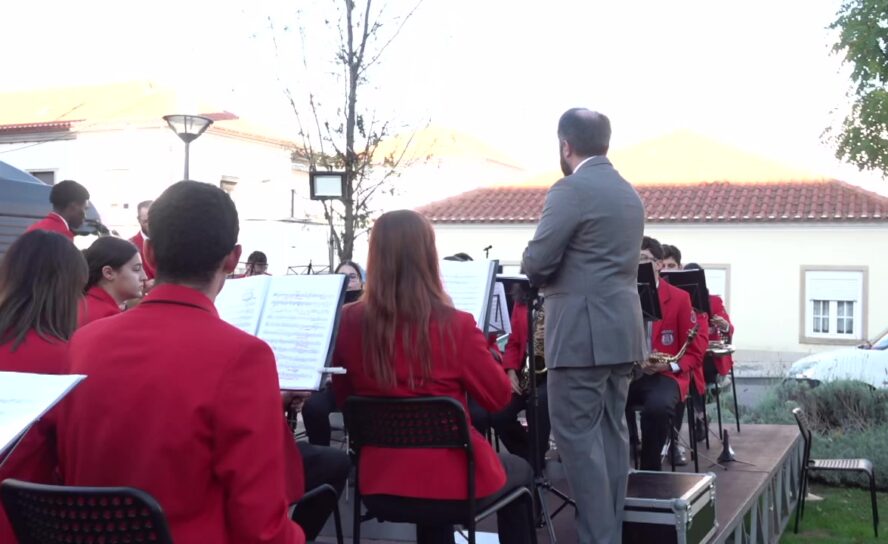 Carrilhão de Constância dá concerto com Filarmónica na Alameda do Cansado